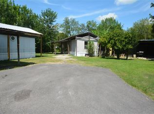 4602 McLean Rd, Baytown, TX 77521