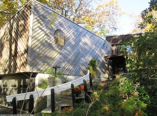 12 Littlejohn Rd, Cape Elizabeth, ME 04107