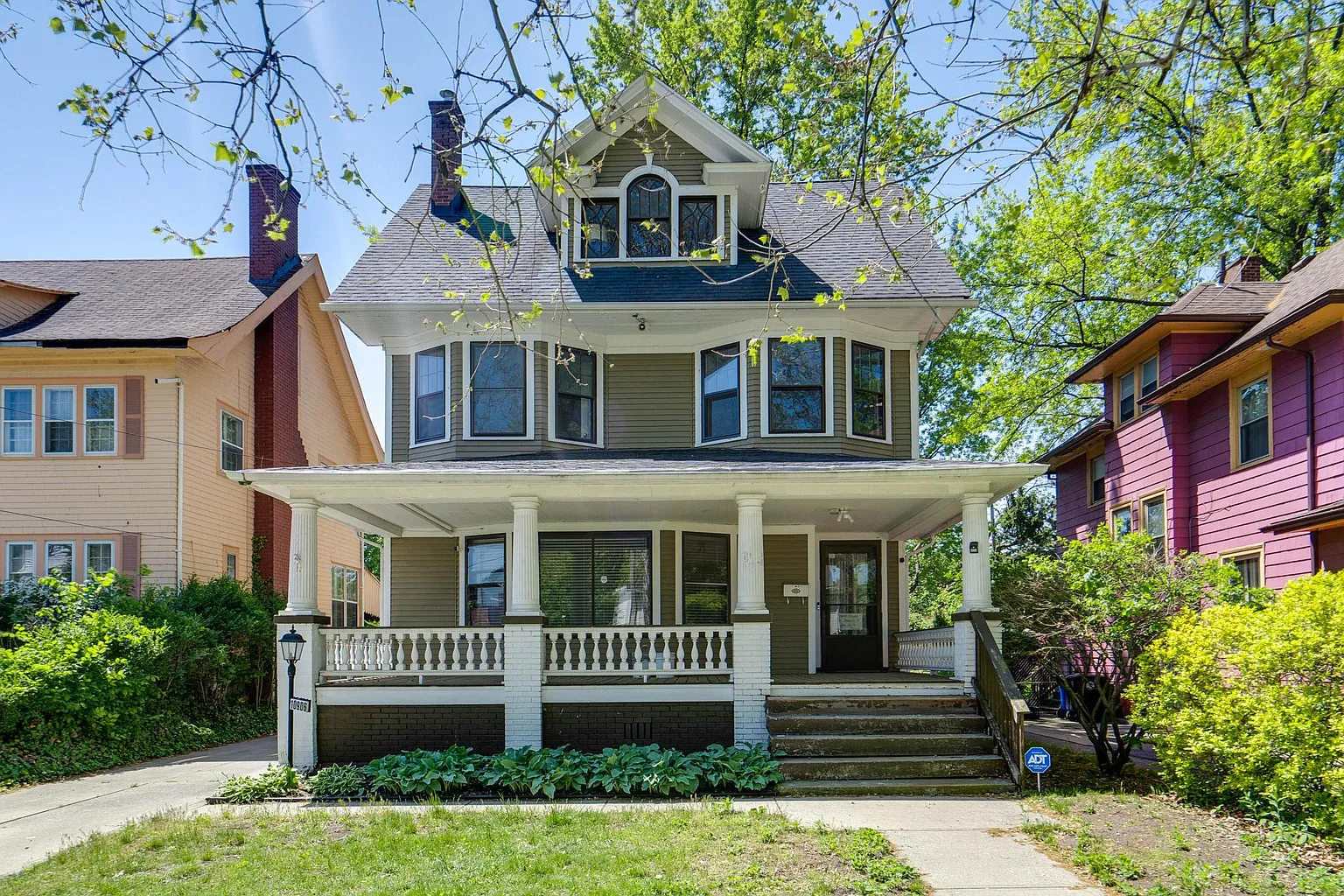 10906 Ashbury Ave photo 1