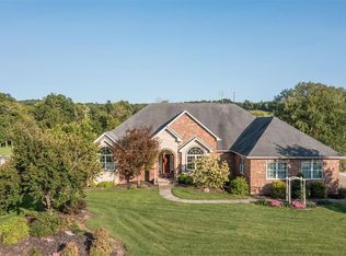 820 Fairway Dr, Union, MO 63084