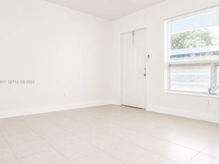 2206 Fillmore St #6 — Photo 6