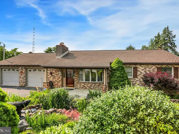 7212 Catherine Dr, Harrisburg, PA 17112