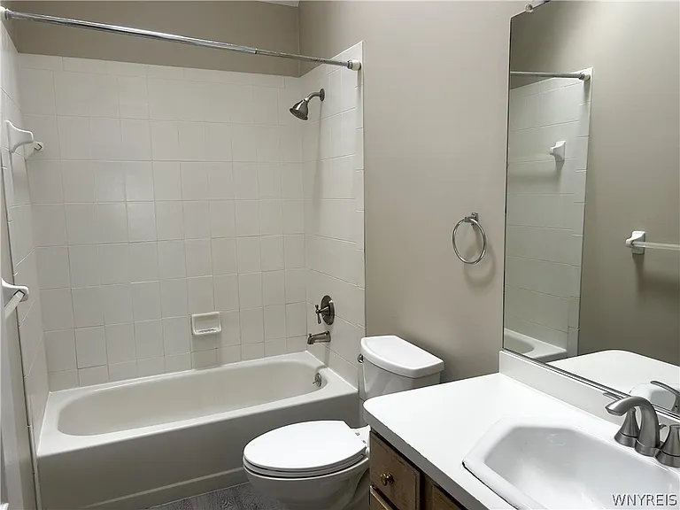 125 Hobnail Dr — Photo 12