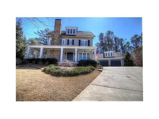 4355 Crossland Dr photo 1