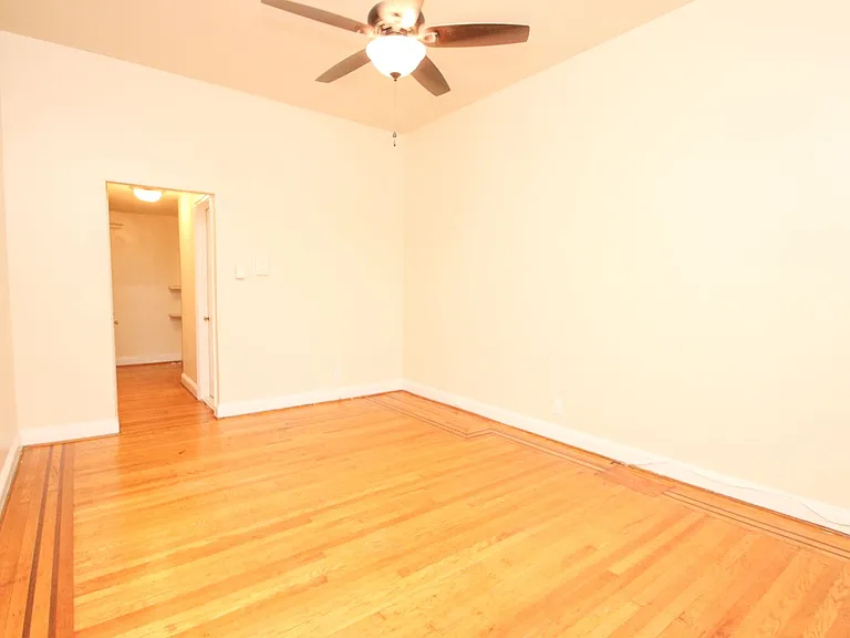 1616 Pine St — Photo 30
