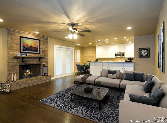 4th image of 3046 Nantucket Dr