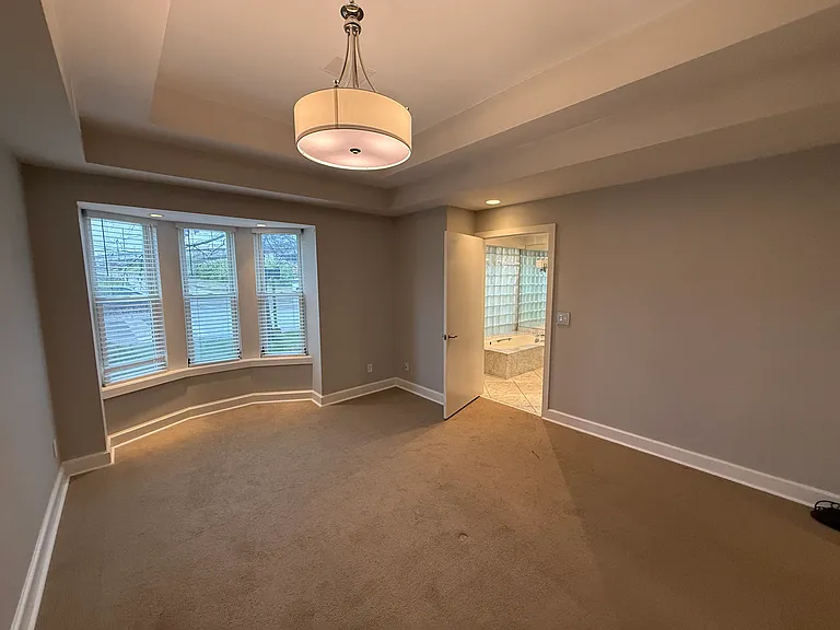 8030 Walinca Ter — Photo 15
