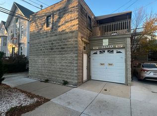 3100 N Southport Ave, Chicago, IL 60657
