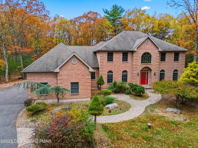 705 Garden Ct, East Stroudsburg, PA, 18301