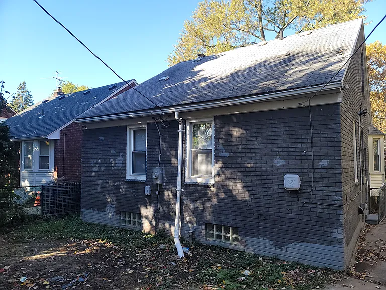 11760 Nottingham Rd — Photo 3