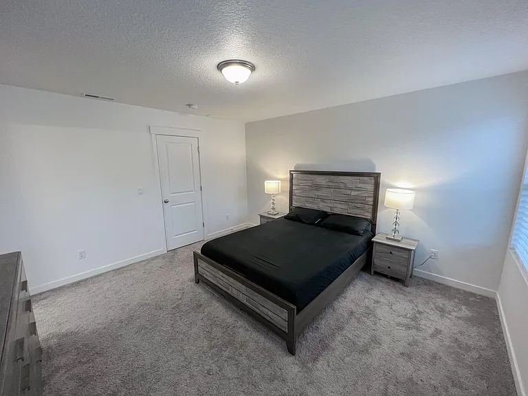 833 S 23rd Ave — Photo 32