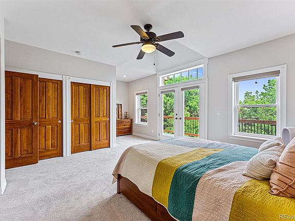 4th image of 2831 Wyandot Street