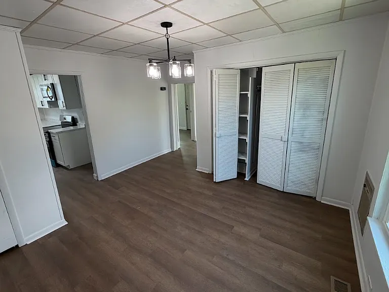 1003 Afton St — Photo 3