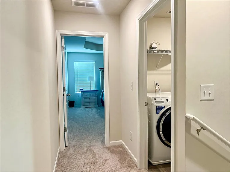 6321 Rosetta Dr — Photo 17