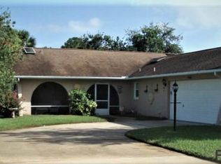 93 Fenimore Ln, Palm Coast, FL 32137