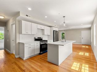 492 Cabot St #2, Beverly, MA 01915