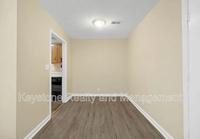 119 Mace Ln #202 — Photo 7