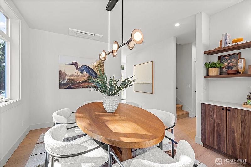 5th image of 3026 NE 95th Street