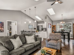 2590 N Fox Run Dr, Flagstaff, AZ 86004