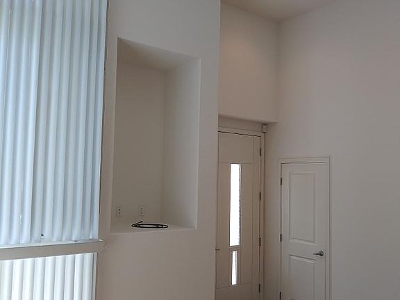 3rd image of 3724 Heron Way
