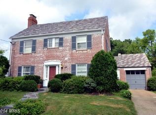 6000 Springfield Dr, Bethesda, MD 20816