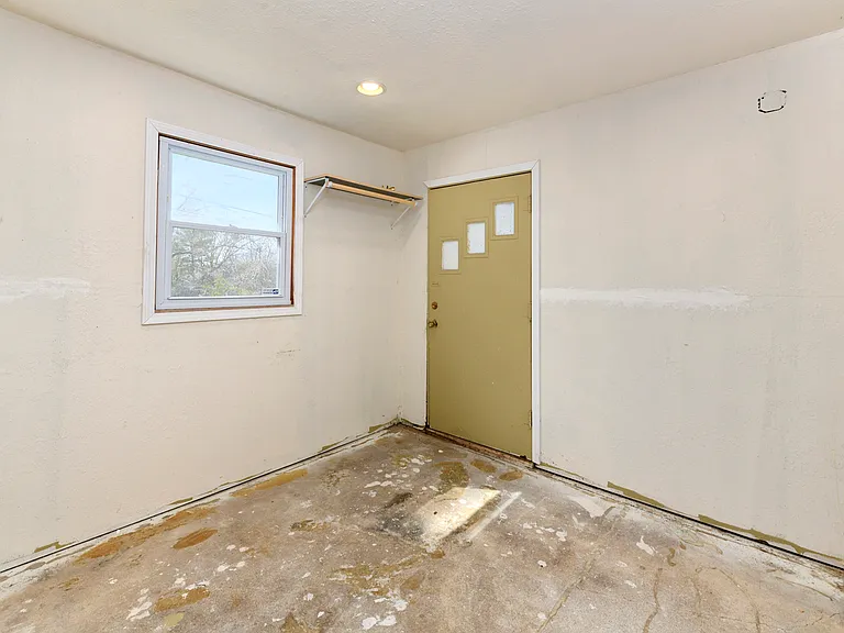 6000 N Lenox Ave — Photo 39