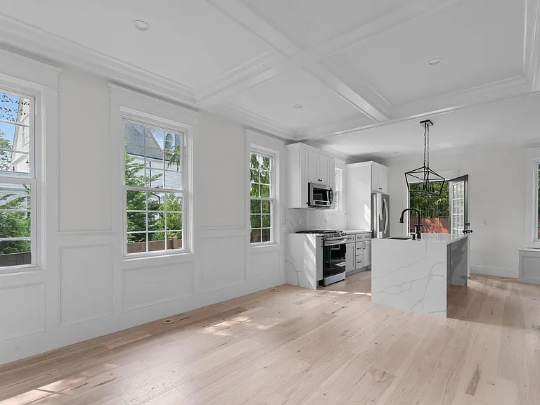 43 Rhode Island Ave #41 — Photo 8