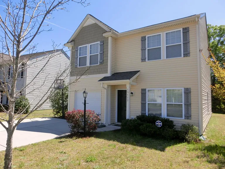 15713 Lakepoint Forest Dr — Photo 3