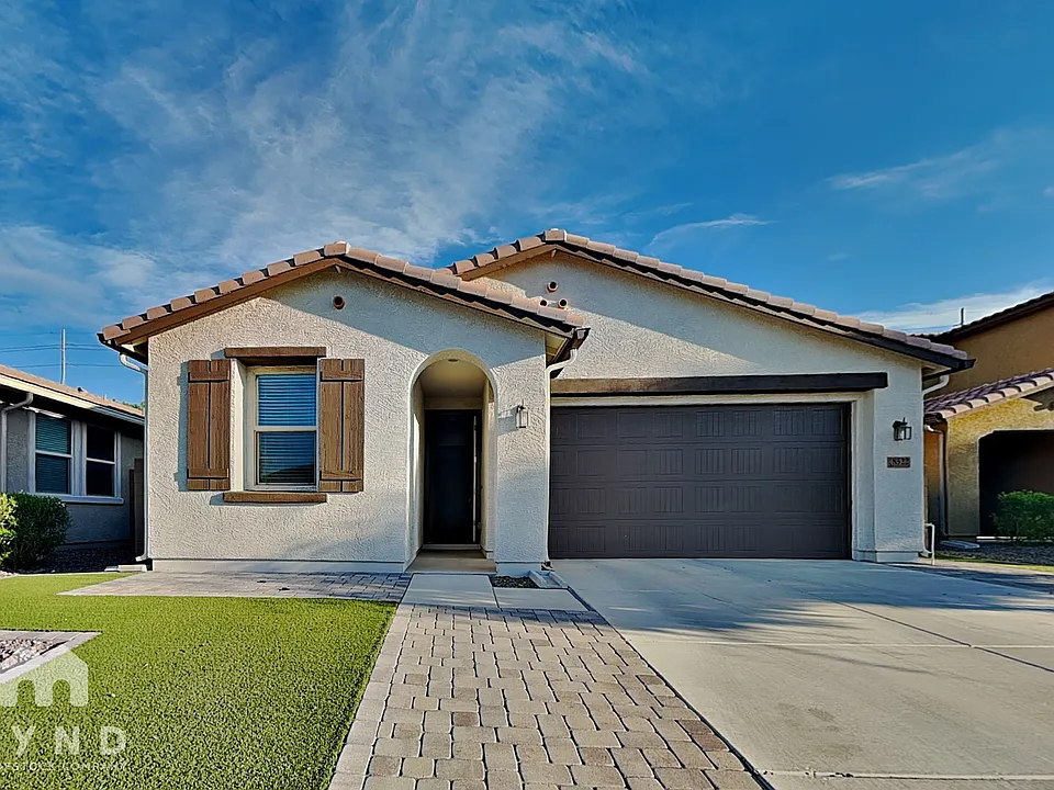 8522 W Peppertree Ln