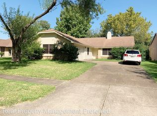 15606 Empanada Dr, Houston, TX 77083