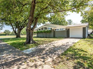 401 Lowell Ln, Richardson, TX 75080