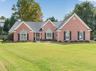 247 Dogwood View Ln, Suwanee, GA 30024