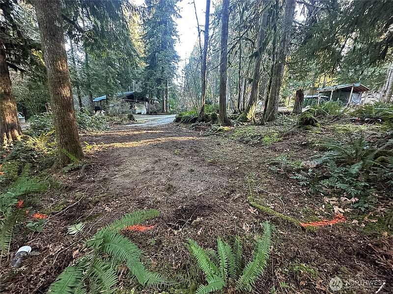 3rd image of 5160 Ma Kook Trail