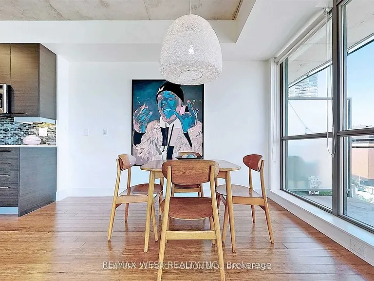 90 Trinity St #610 — Photo 12