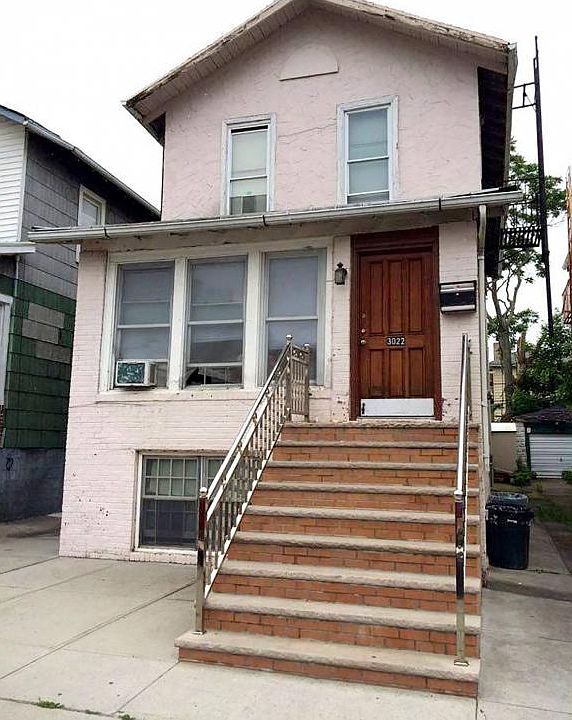 1st image of 3022 Brighton 5th St