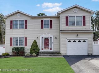 2008 1st Ave, Toms River, NJ