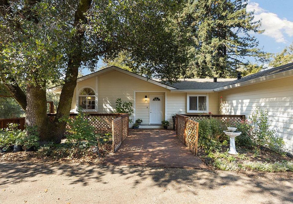 1st image of 180 Little Bear Ln