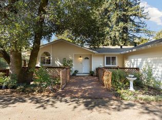 180 Little Bear Ln, Boulder Creek, CA 95006