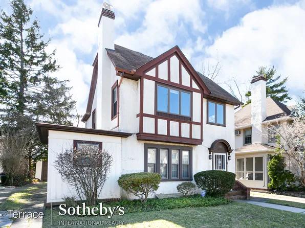 71-48 Juno Street image 1 of 11