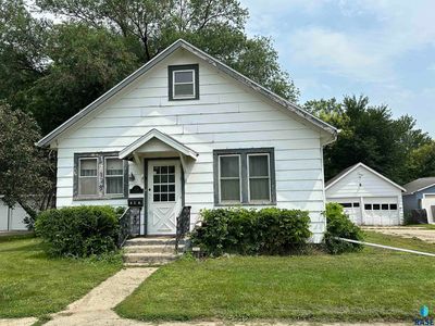 620 N Blanche Ave, Madison, SD, 57042