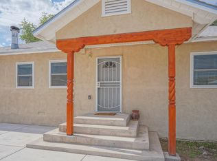 1652 Vera Rd SW, Albuquerque, NM 87105