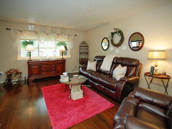 641 Eiffel Dr-103