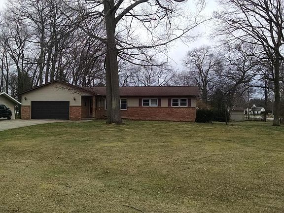 5th image of 15450 Harry St