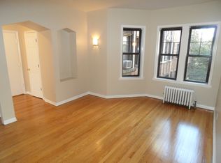 1523 W Farwell Ave APT 1A, Chicago, IL 60626