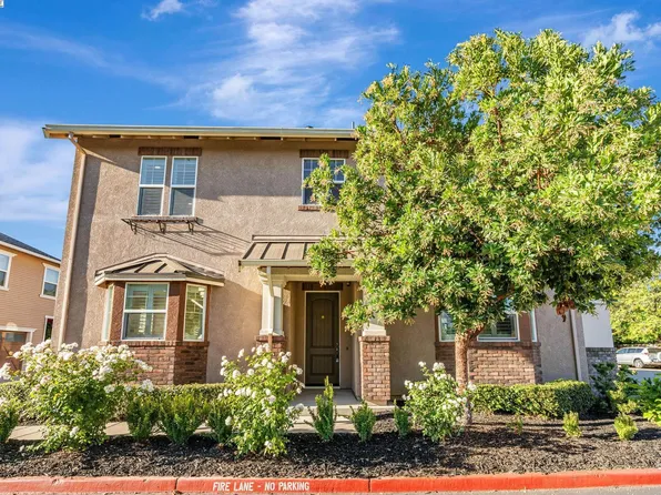 5801 Flora Cmn, Livermore, CA 94551