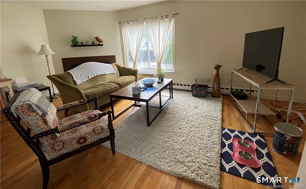 1 bed, 1.0 bath, 744 sqft, $2,100 — Photo 4