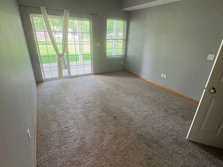 3852 Jay Ln — Photo 6
