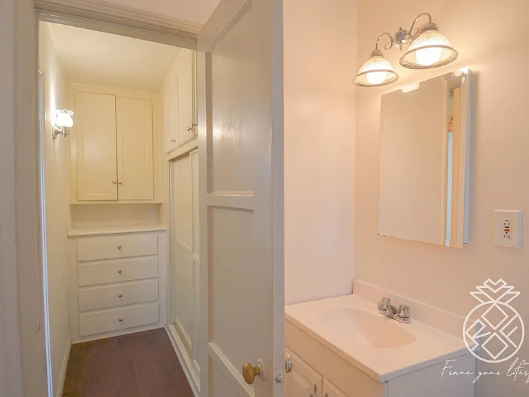 3837 Los Feliz Blvd #9 — Photo 16