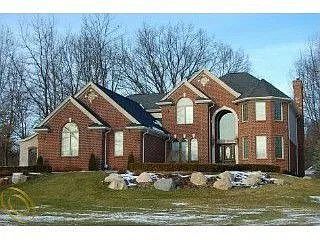 2420 Overbrook photo 1