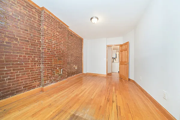 Rented by Living New York | media 10